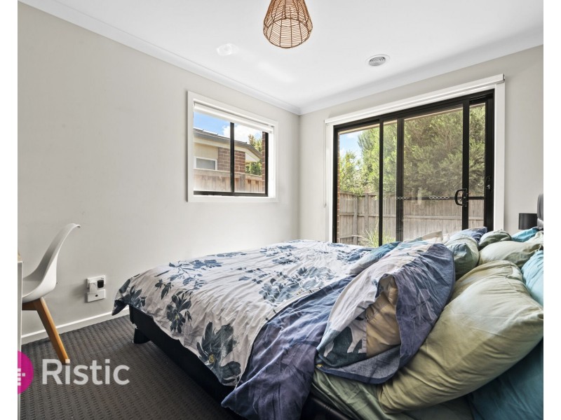 22 Taworri Crescent, Werribee VIC 3030