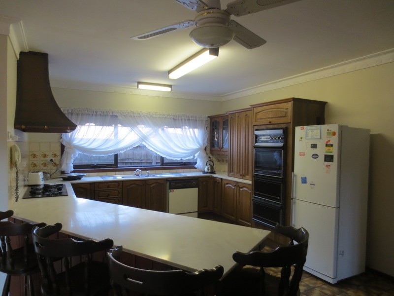 26 Coventry Crescent, Mill Park VIC 3082