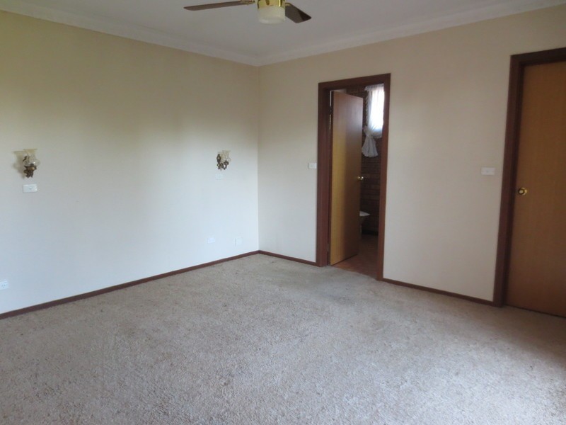 26 Coventry Crescent, Mill Park VIC 3082