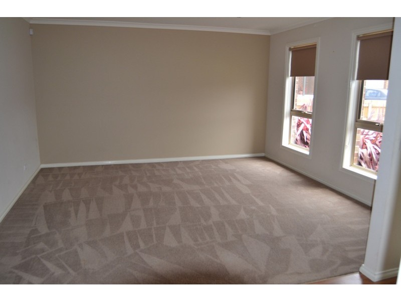 33 Belinda Court, South Morang VIC 3752