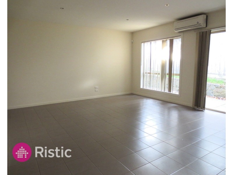 4/46 Chaleyer Street, Reservoir VIC 3073