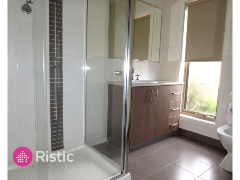 4/46 Chaleyer Street, Reservoir VIC 3073