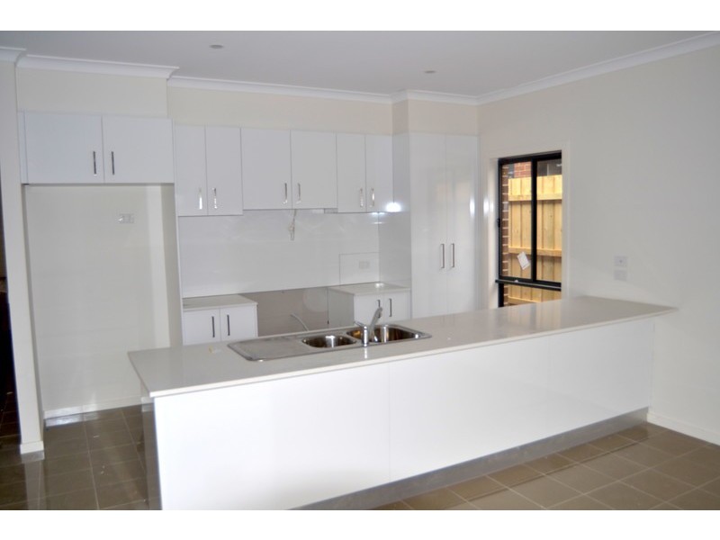 9 Bergamot Way, South Morang VIC 3752