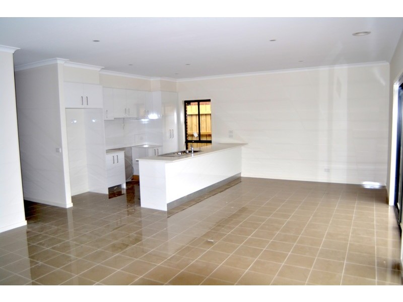 9 Bergamot Way, South Morang VIC 3752