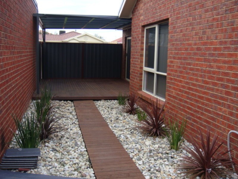 6 Amber Court, South Morang VIC 3752