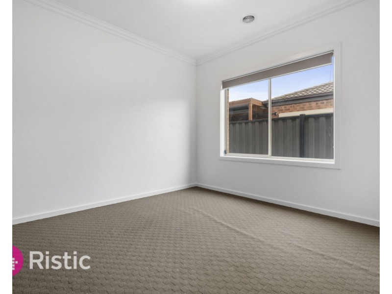 4 Tindales Road, Wollert VIC 3750