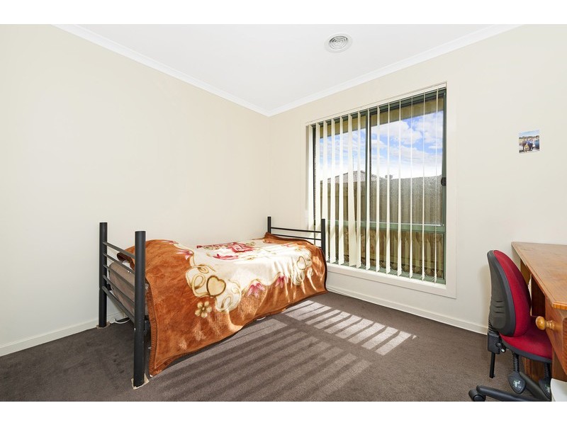 16 Serenity Way, South Morang VIC 3752