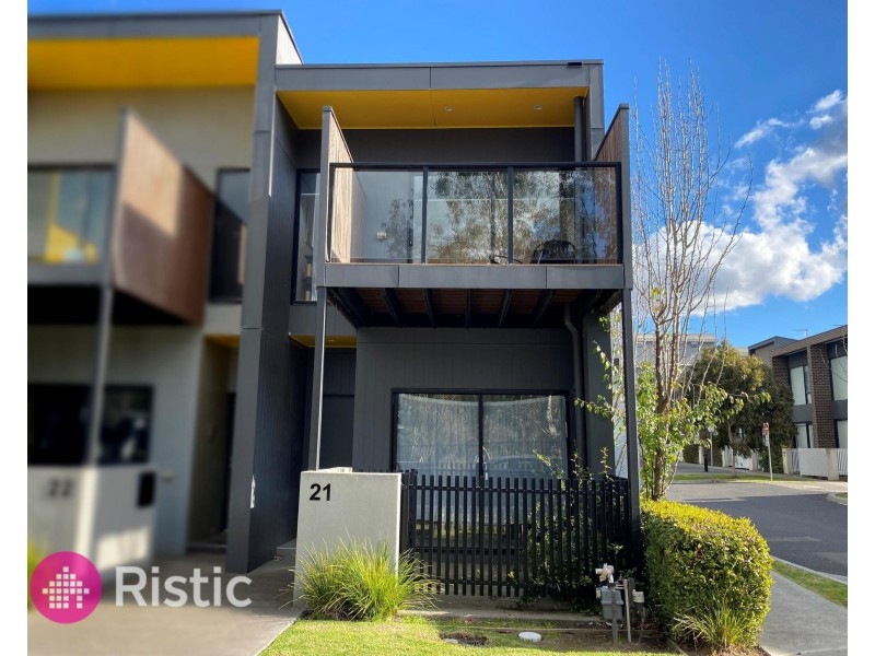 21 Gorman Drive, Mill Park VIC 3082