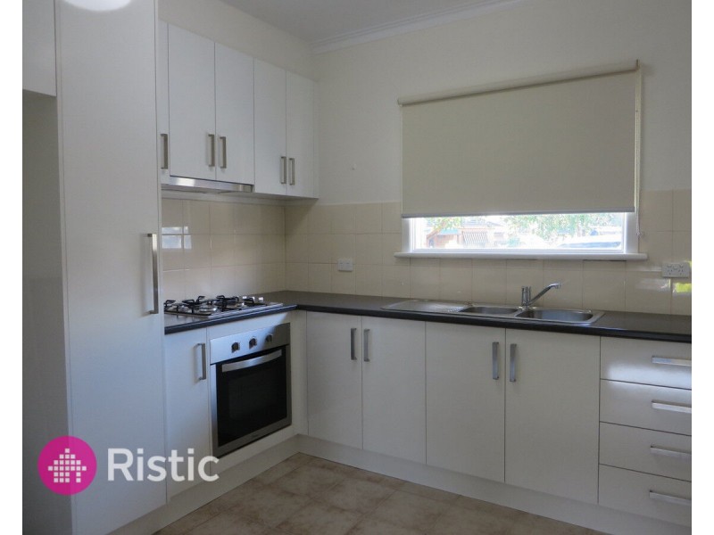 1/26 Cheddar Road, Reservoir VIC 3073