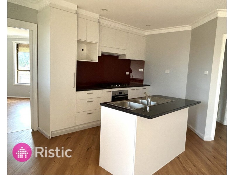 10 Nevern Court, Mill Park VIC 3082