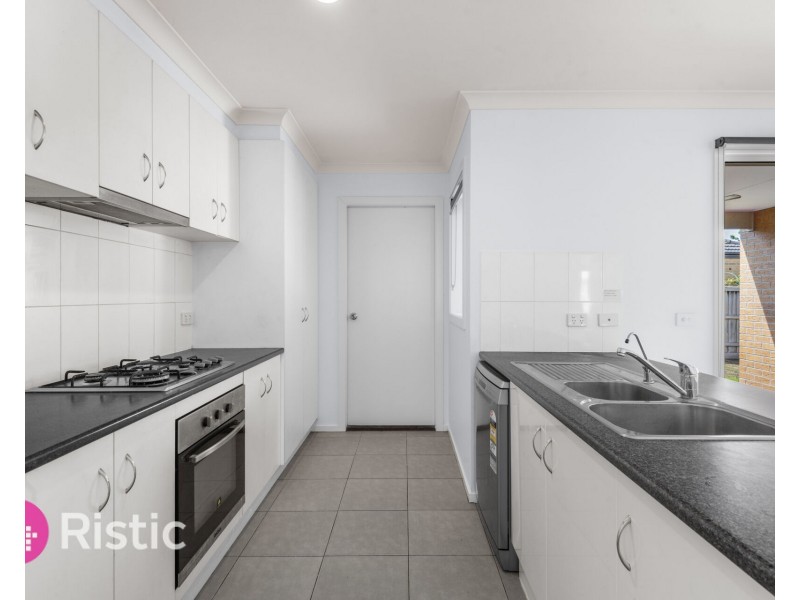 145 Webster Way, Pakenham VIC 3810