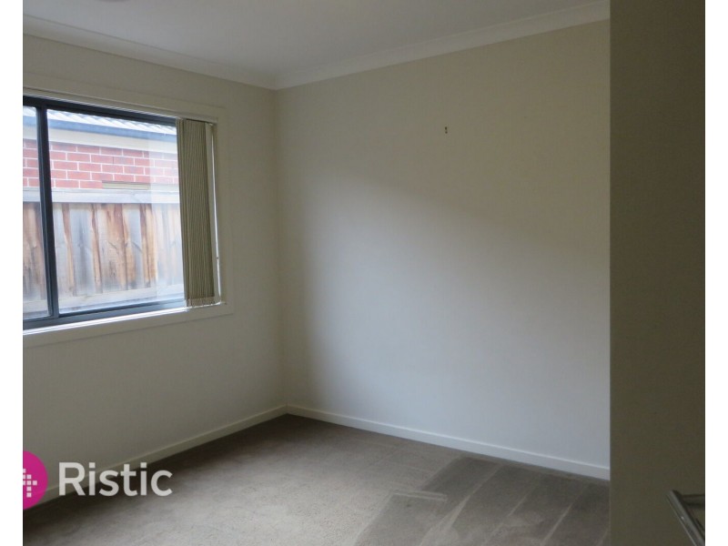 19 Cootamundra Road, Doreen VIC 3754