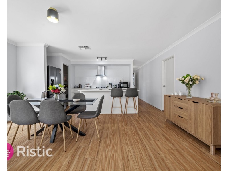 20 Abloom View, Mickleham VIC 3064