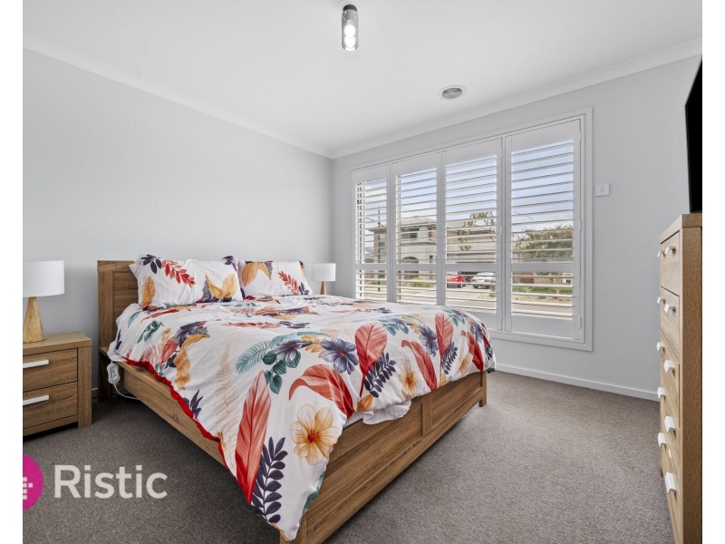 20 Abloom View, Mickleham VIC 3064