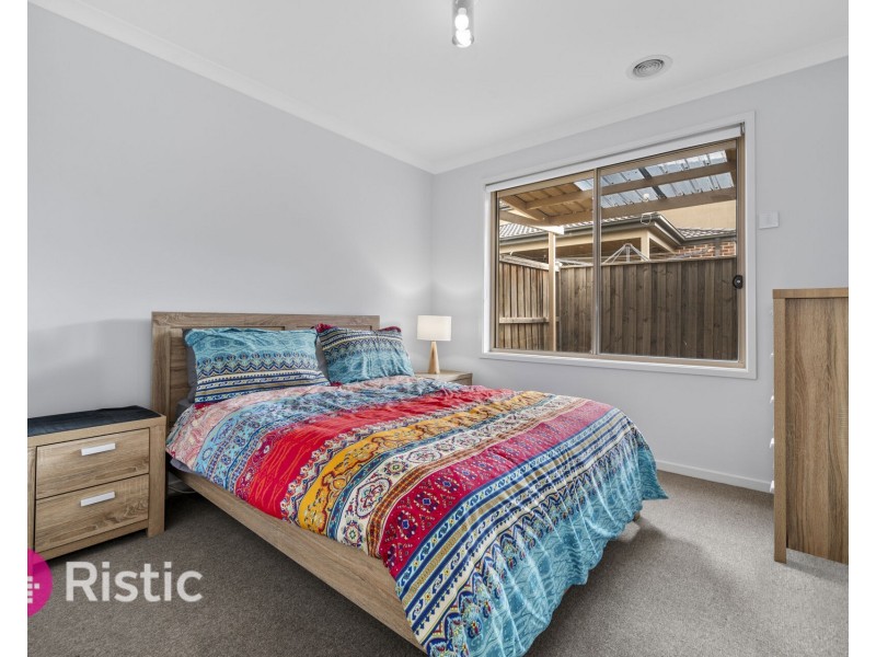 20 Abloom View, Mickleham VIC 3064