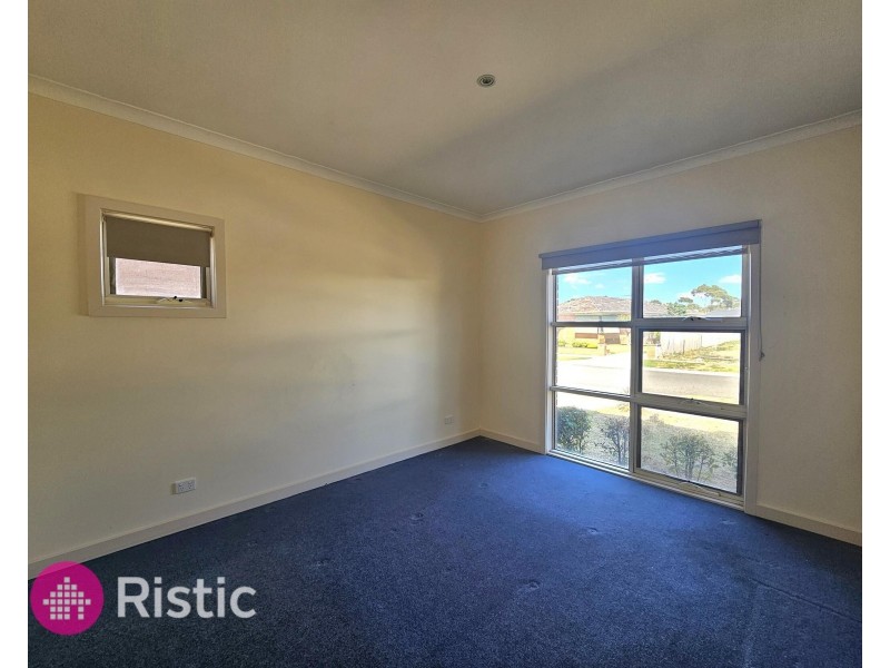 1/32 Maxwell Street, Lalor VIC 3075