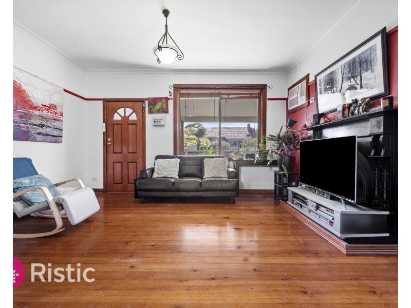 19 Coleman Crescent, Reservoir VIC 3073