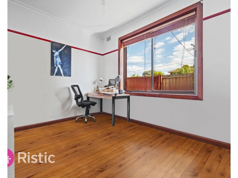 19 Coleman Crescent, Reservoir VIC 3073