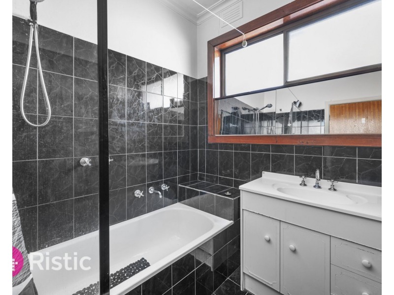 19 Coleman Crescent, Reservoir VIC 3073