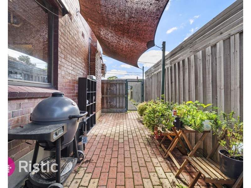 19 Coleman Crescent, Reservoir VIC 3073