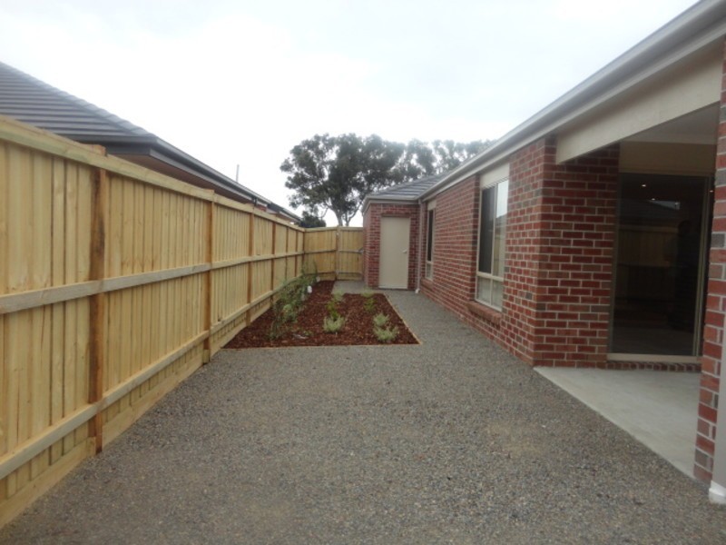 16 Succession Street, Doreen VIC 3754