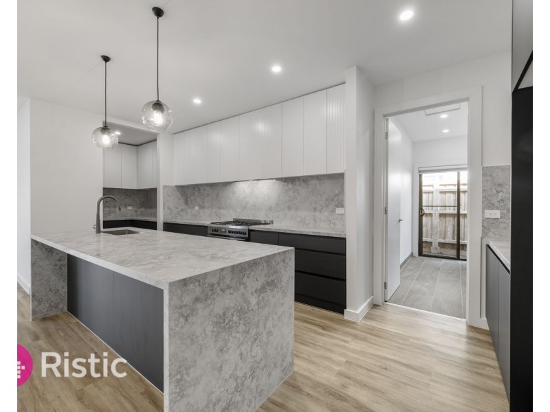 40 Varanasi Drive, Wollert VIC 3750
