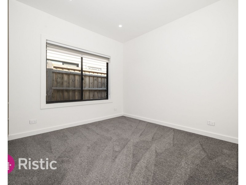 40 Varanasi Drive, Wollert VIC 3750