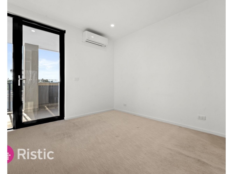 307/24 Oleander Drive, Mill Park VIC 3082