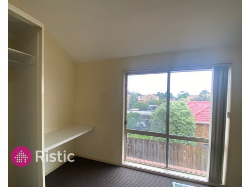 8/83 Rufus Street, Epping VIC 3076