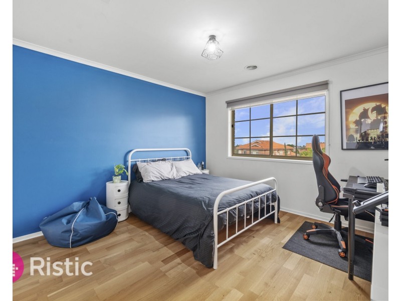 6 Montana Way, Mill Park VIC 3082