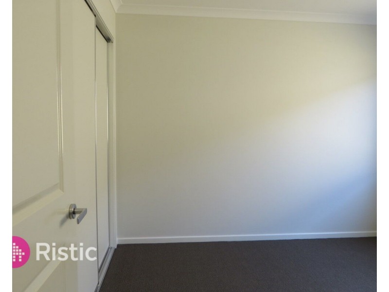 19 Belloza Way, Mernda VIC 3754