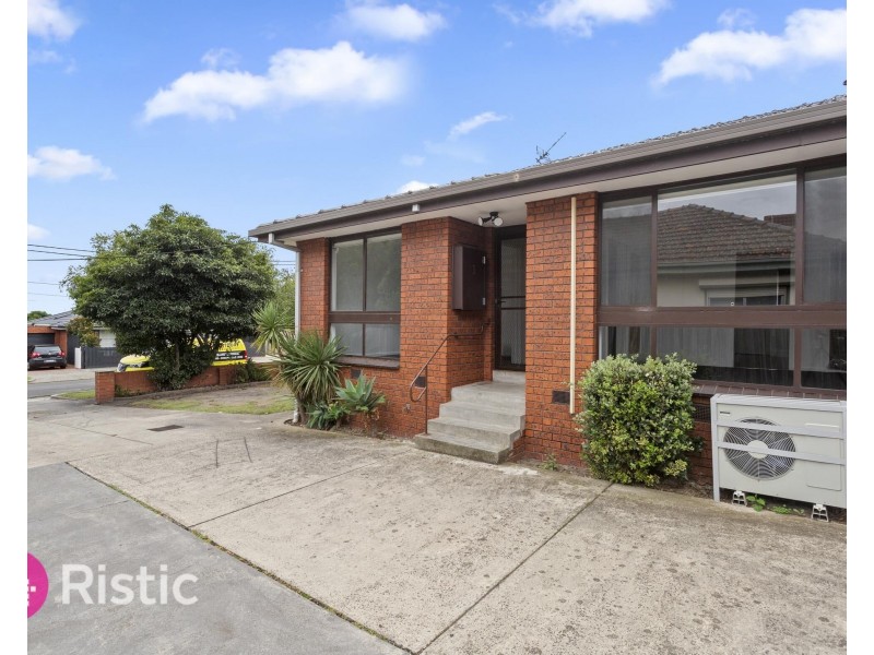 1/18 Duffy Street, Reservoir VIC 3073