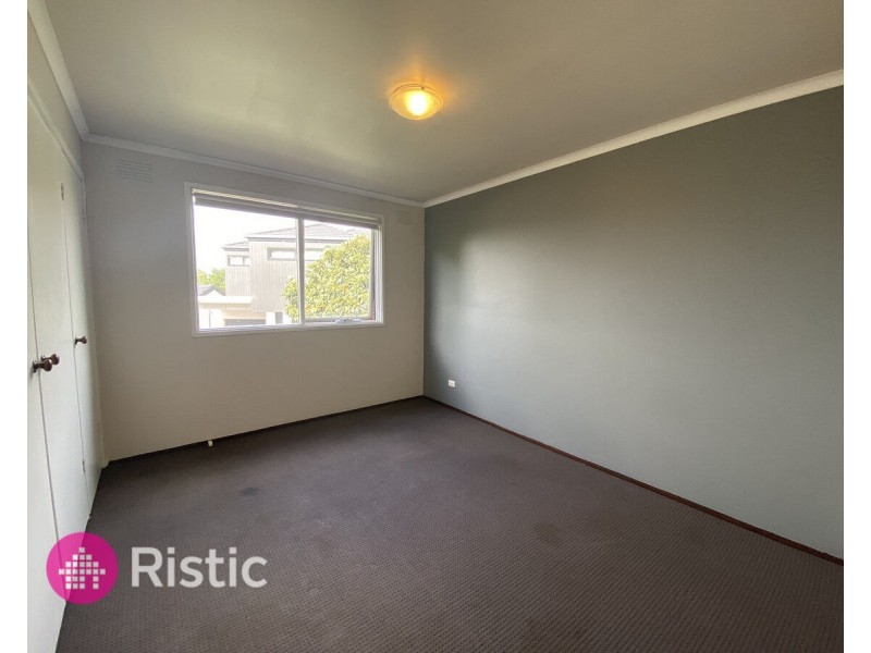 363 Childs Road, Mill Park VIC 3082