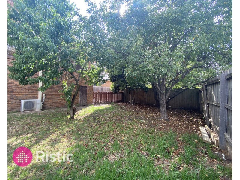 363 Childs Road, Mill Park VIC 3082