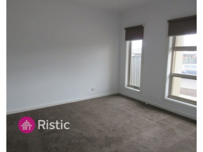 9 Ramicorn Way, Mernda VIC 3754
