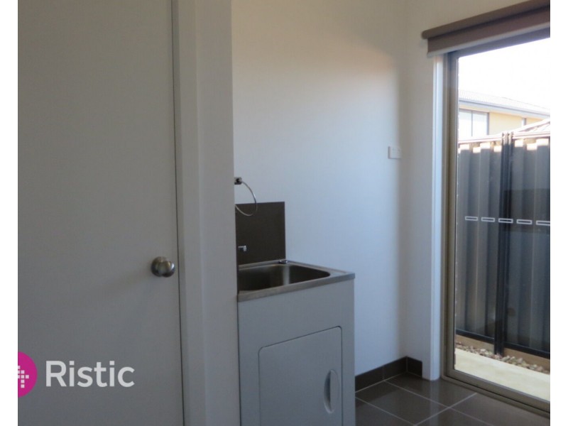 9 Ramicorn Way, Mernda VIC 3754