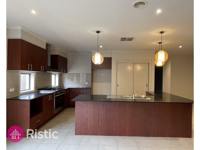 16 Carriageway Pass, Mernda VIC 3754