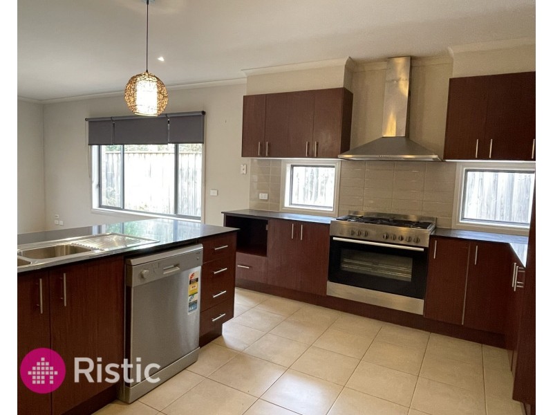 16 Carriageway Pass, Mernda VIC 3754