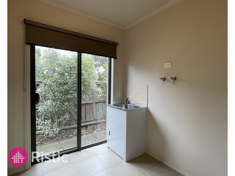 16 Carriageway Pass, Mernda VIC 3754