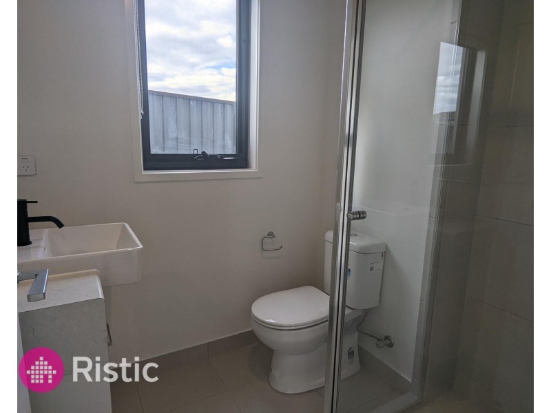 35 Sumar Drive, Craigieburn VIC 3064