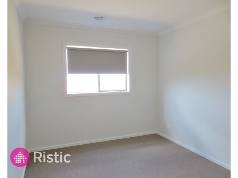 7 Ahern Street, Wollert VIC 3750
