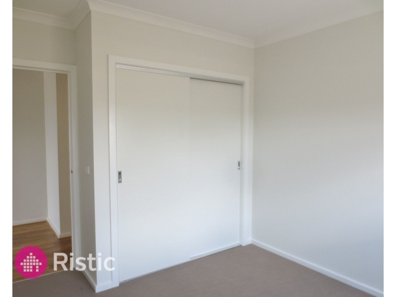 7 Ahern Street, Wollert VIC 3750
