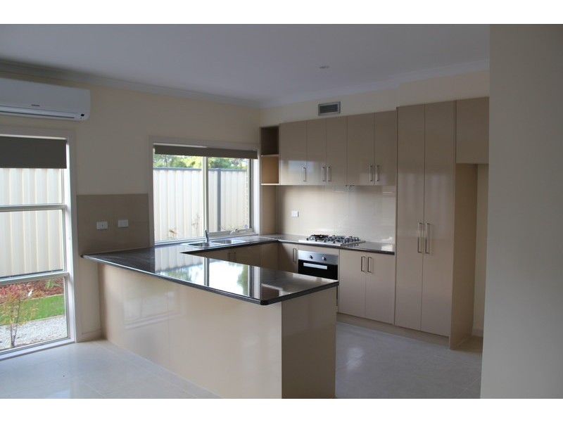 3/32 Maxwell Street, Lalor VIC 3075