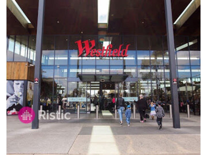 69 Centenary Drive, Mill Park VIC 3082