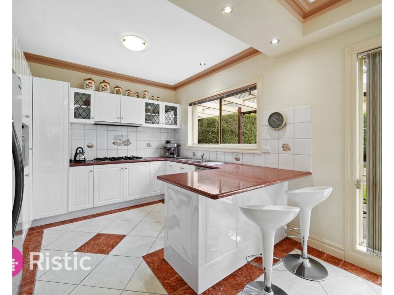 56 Capri Close, South Morang VIC 3752