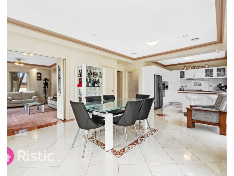 56 Capri Close, South Morang VIC 3752