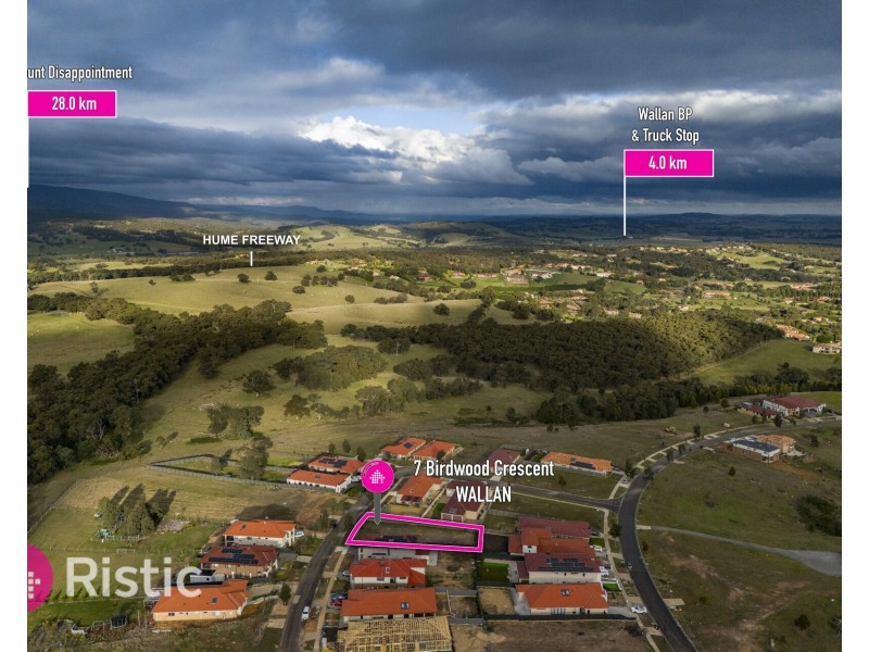 7 Birdwood Crescent, Wallan VIC 3756