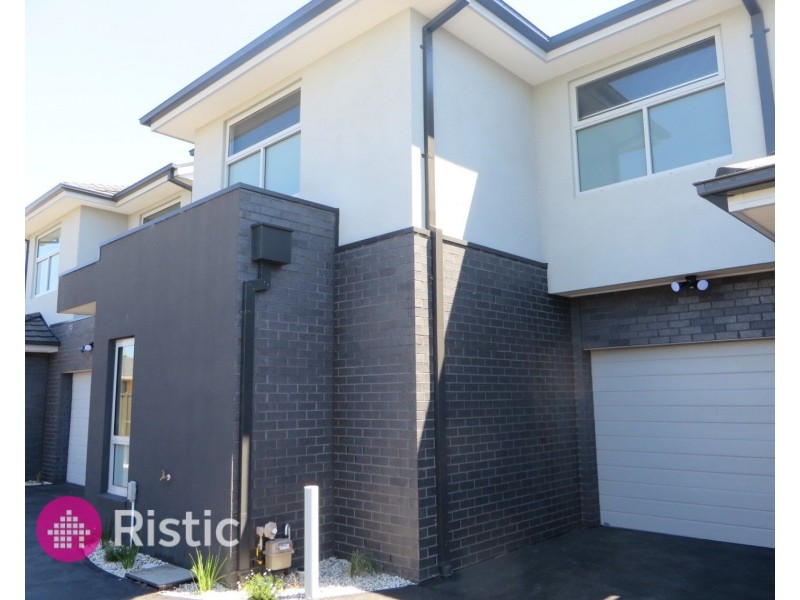 2/26 Valencia Street, Glenroy VIC 3046