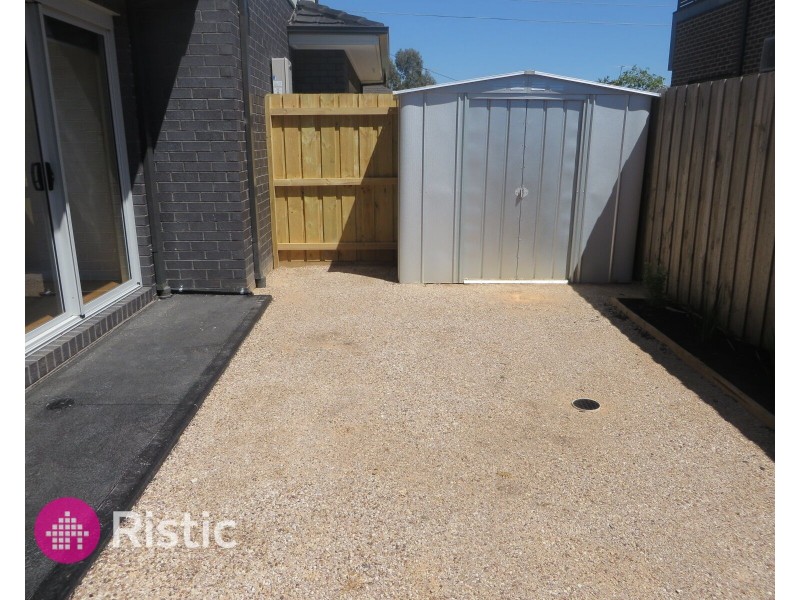 2/26 Valencia Street, Glenroy VIC 3046