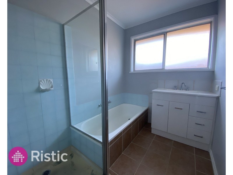 89 Casey Drive, Lalor VIC 3075
